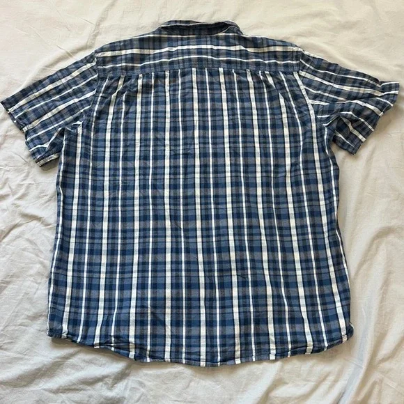 CARHARTT Button Up Shirt Mens Size XL Loose Fit Plaid Short Sleeve Work Utility - Picture 3 of 15